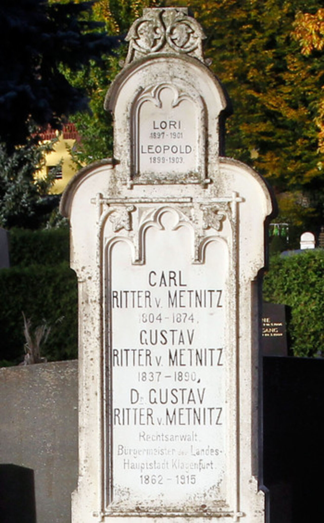 Grabstein Gustav Ritter von Metnitz