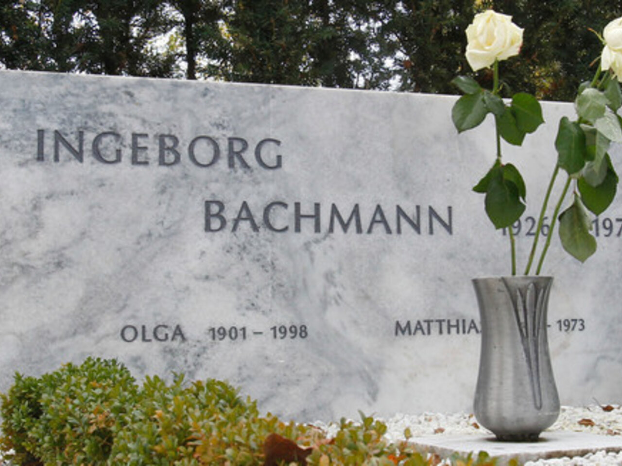 Grabstein Ingeborg Bachmann