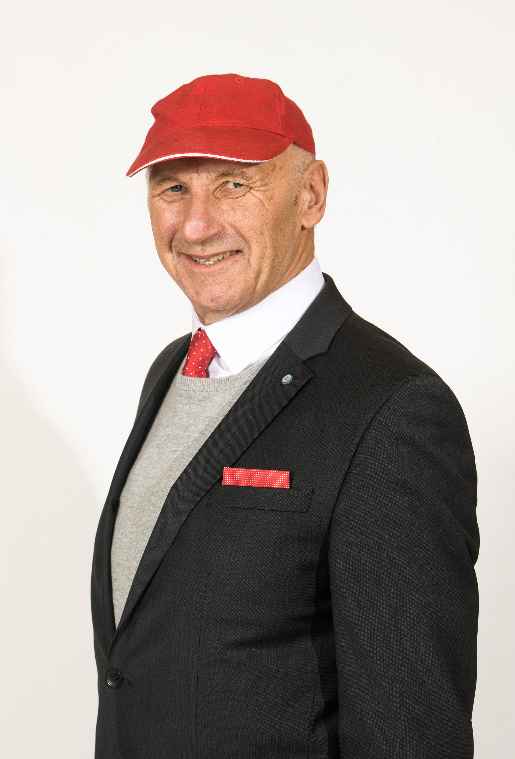 Dr. Manfred Mertel (SPÖ) Dr. Manfred Mertel (SPÖ)