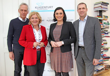 Bundesministerin Elisabeth Köstinger wurde im Rathaus von Bgm Dr. Maria-Luise Mathiaschitz und StR Markus Geiger empfangen. Mit dabei auch der Künstler Klaus Littmann.  Foto: StadtPresse/Burgstaller
