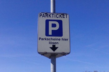 Parkticket Schild