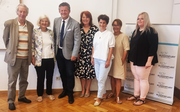 OAR Karl Stromberger, Dr. Barbara Kurzmann, Bürgermeister Christian Scheider, Mag. Andrea Wulz, Mag. Karin Ruppert und Claudia Honner MAS vom Verein OIKOS