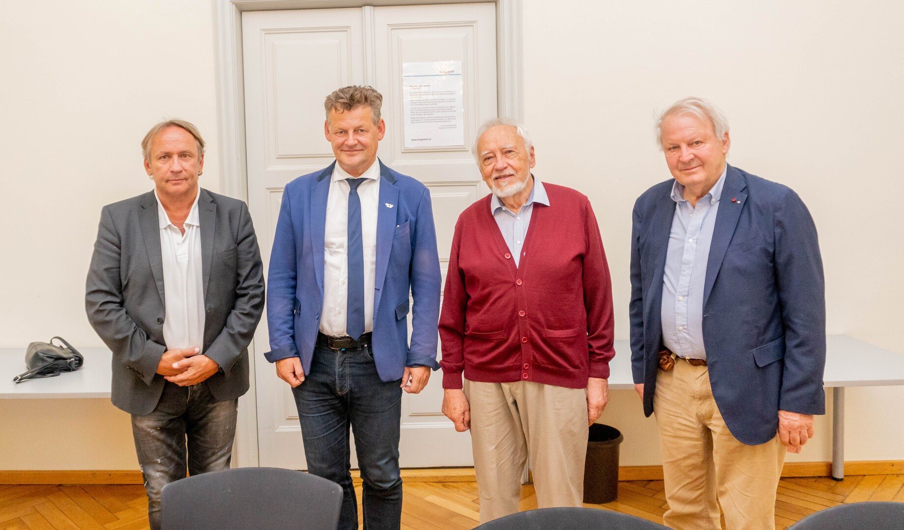 Bürgermeister Christian Scheider mit dem Vorsitzenden Dr. Peter  Gstettner und den neuen Mitgliedern Mag. Erich Wappis und Mag. Harald  Fasser.  Foto: StadtKommunikation/Wiedergut