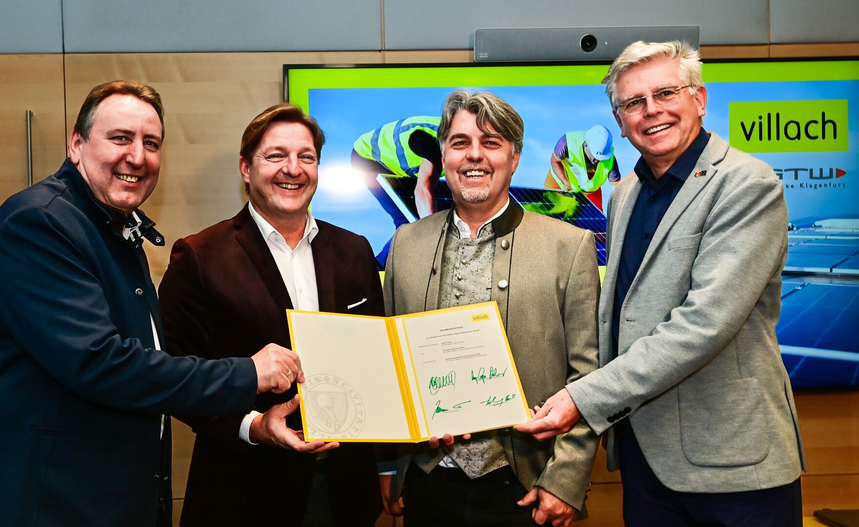 Klagenfurter Stadtwerke und Villach gründen gemeinsam die VDSG Villacher Dachstrom GmbH. Foto: Villach