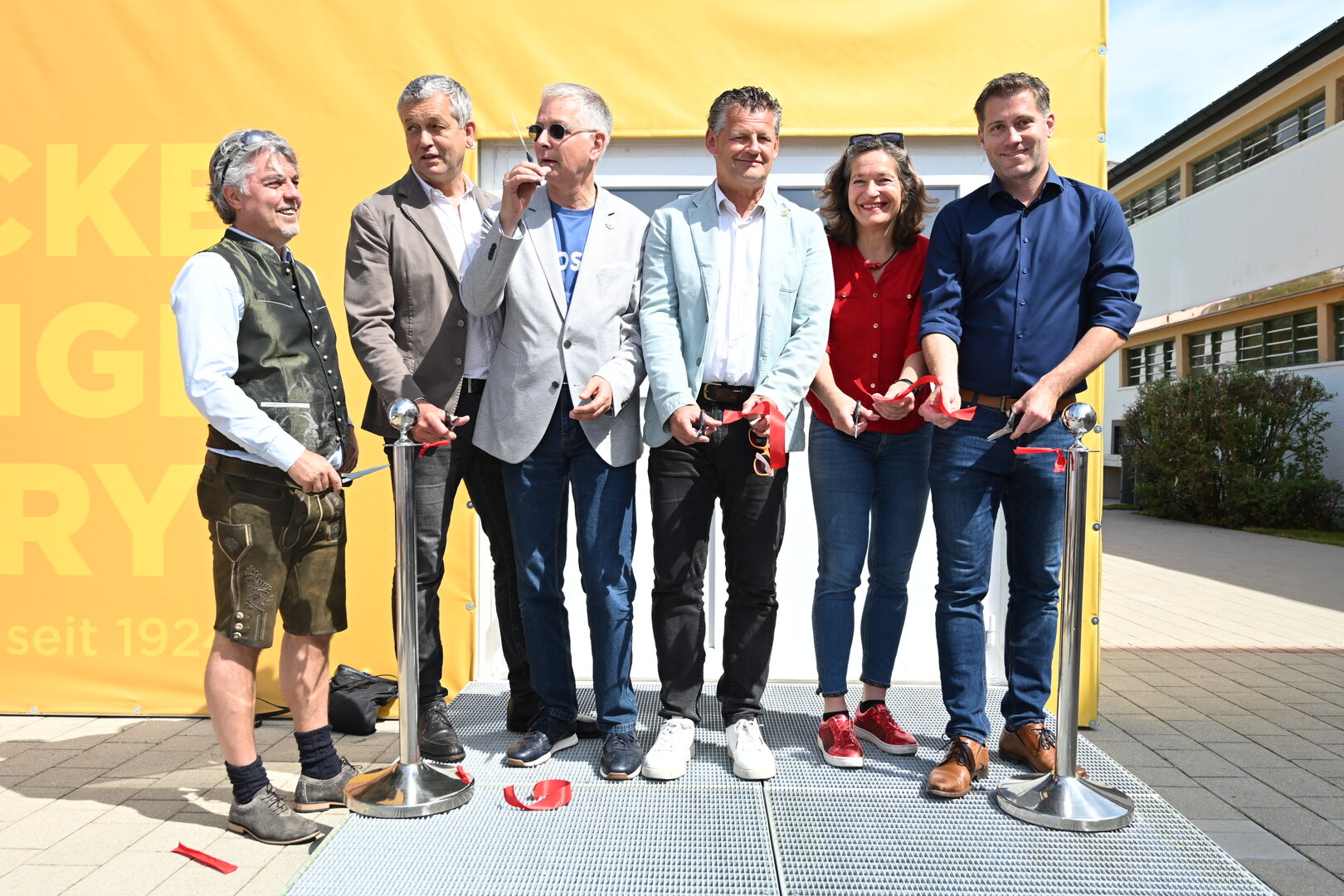 Vertreterinnen und Vertreter der Klagenfurter Stadtpolitik beim Festakt zu „100 Jahre Strandbad Klagenfurt“.  Fotos: StadtKommunikation / Hude