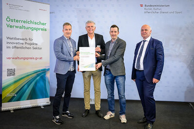 Vizebürgermeister Prof. Mag. Alois Dolinar, Abteilungsleiter Dr. Wolfgang Hafner und Stefan Gugenberger, BSc ,von der Abteilung Klima- und Umweltschutz nahmen für Klagenfurt an der Preisverleihung teil.